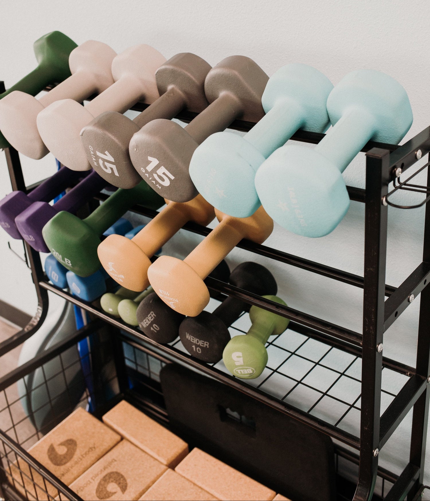 Barbell rack and blocks equipment